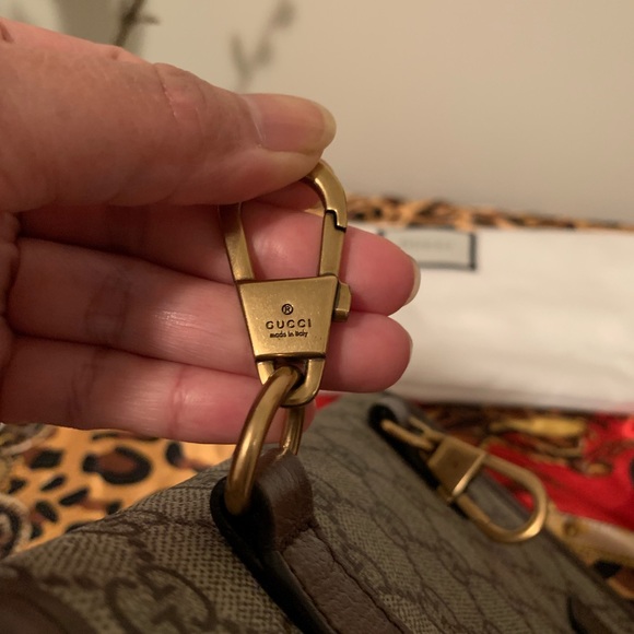 GUCCI Supreme GG Coated Canvas Crossbody w/ Tags - Picture 7 of 15